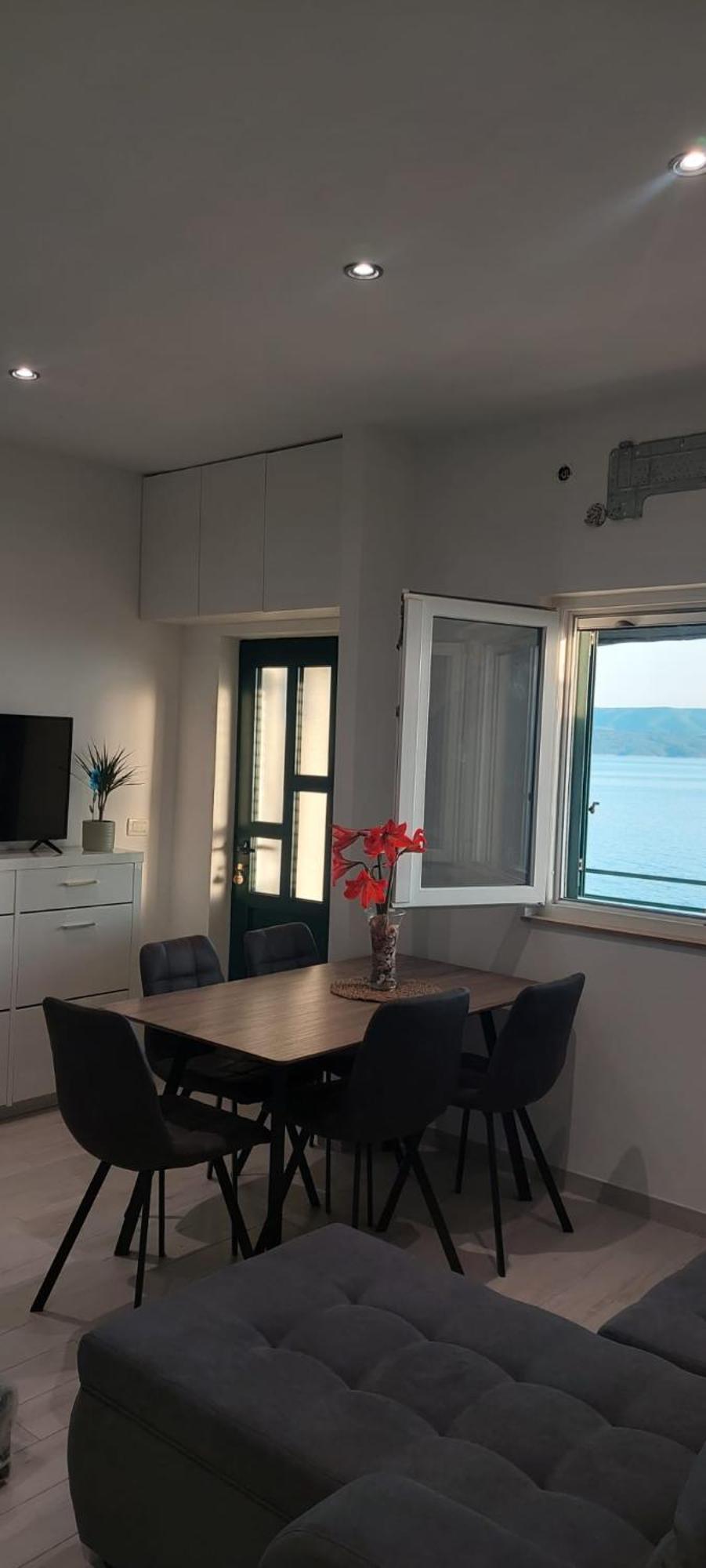 Apartment Toncica Omiš Extérieur photo
